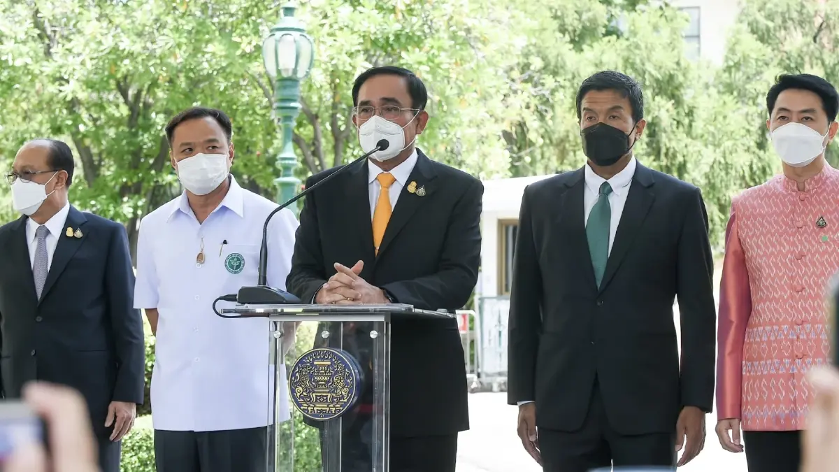 "ชัชชาติ" พร้อมทำงานร่วมกับ "รัฐบาล" ระบุ "ท่านนายกฯ เป็นผู้ใหญ่ที่มีเมตตา"