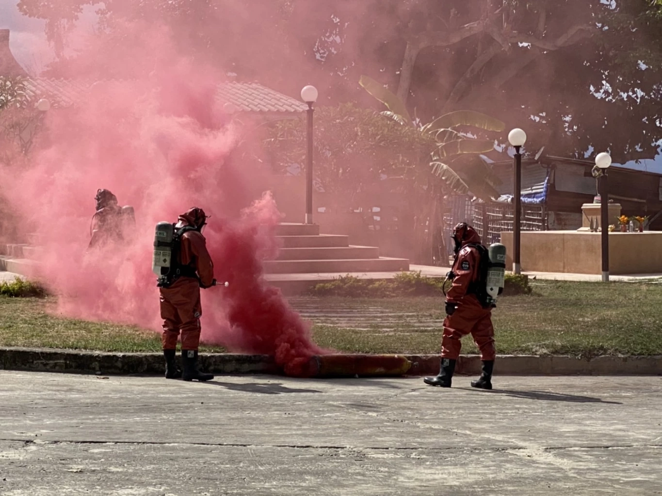 กองทัพเรือ ฝึกปฎิบัติการช่วยเหลือประชาชน ถอดบทเรียน “น้ำมันรั่ว”