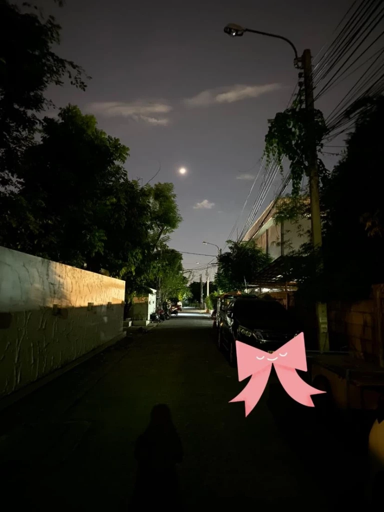 สาวรีวิว “เพื่อนชัชชาติ” ใช้งานง่าย แค่แจ้งเรื่องผ่านไลน์ แก้ปัญหาได้เร็ว