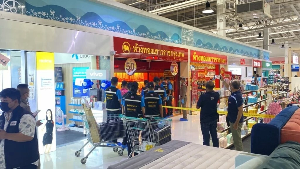 จับแล้ว โจรเสื้อเหลืองชิงทอง 15 บาท ในห้างดังคลอง 7 พบเป็น จนท.กรมราชทัณฑ์