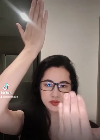 เอ๋ ปารีณา คัฟเวอร์เป็นคังคุไบ