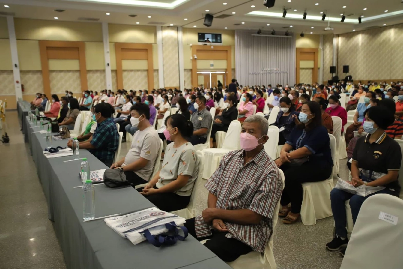 สคช.การันตีชาวนาจังหวัดร้อยเอ็ด ต้นแบบชาวนาทักษะสูง