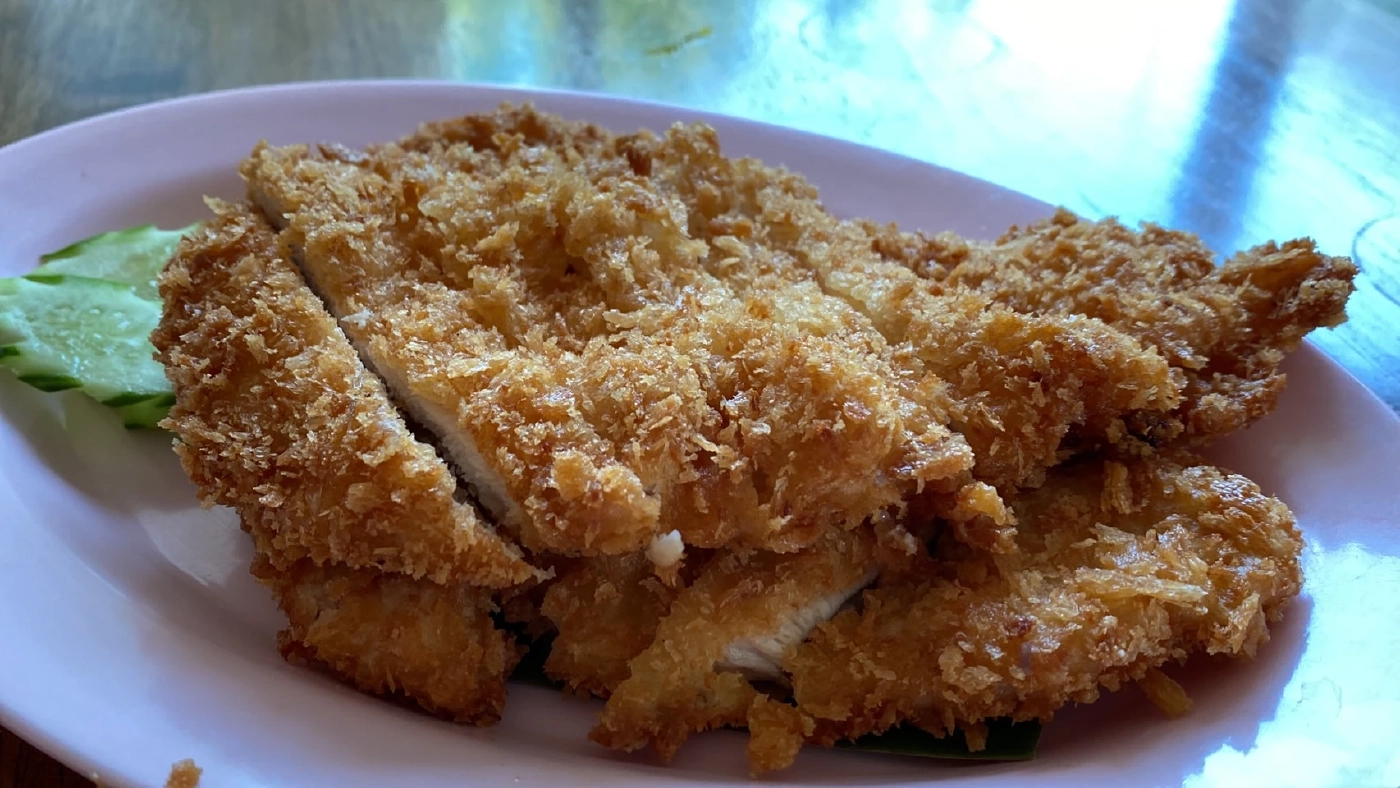 "ข้าวมันไก่กัญชา"นุ่ม ละมุน ไขมันน้อย จาก"ร้านข้าวมันไก่บุ่นเซียว"(คลิป)