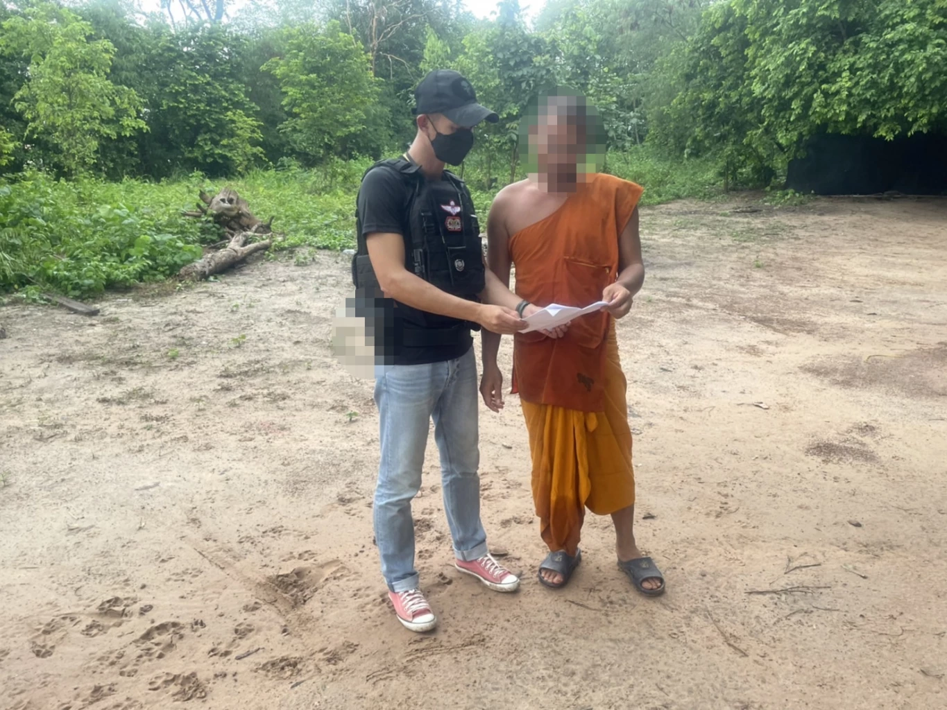 หนุ่มหื่น ลวงสามเณรร่วมหลับนอน ก่อนซุกผ้าเหลือง