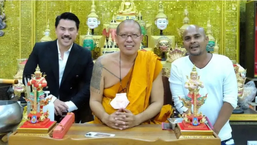 หมอปลา พร้อมกันจอมพลังเข้านมัสการหลวงพี่น้ำฝน