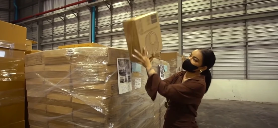 เปิดอาณาจักรธุรกิจ "พิมรี่พาย" ทำไมถึงกล้าทุ่มเงิน 400 ล้าน เหมาตั๋วบอลแมนยู-ลิเวอร์พูล