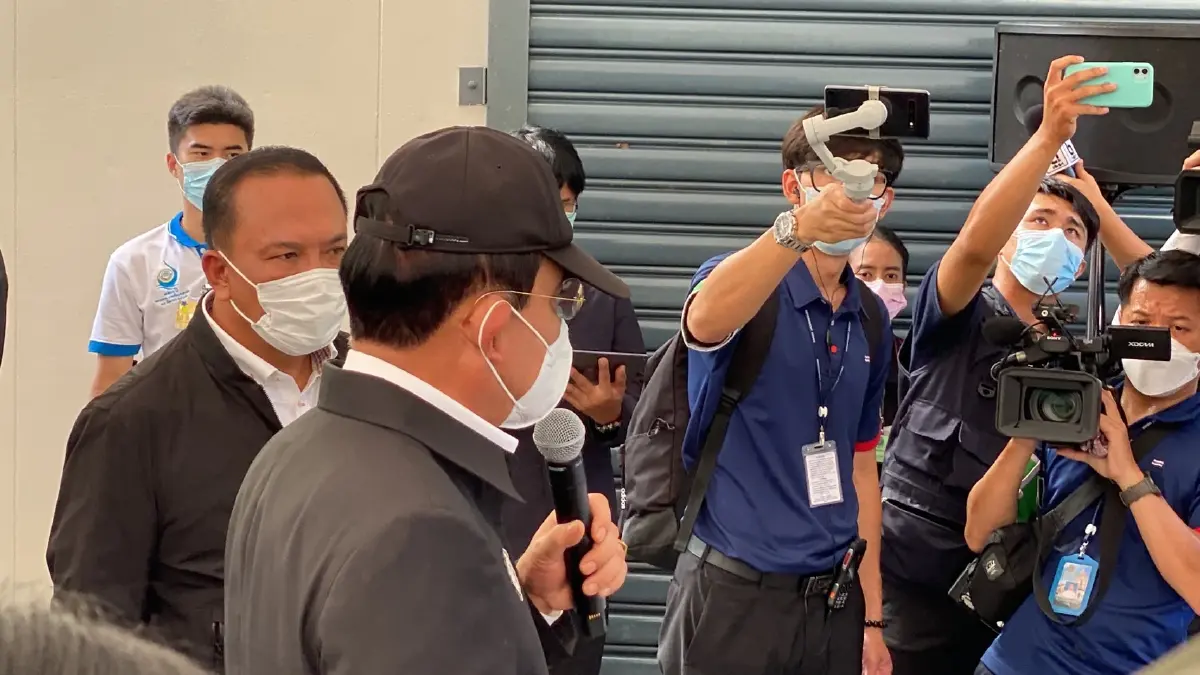 คอหวยตาไว แห่ส่องเลขป้ายทะเบียนรถ  “นายกฯ” ลงพื้นที่ตรวจราชการเชียงใหม่