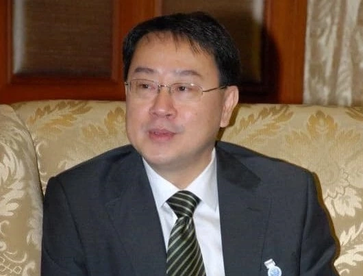 นายวีระชัย วีระเมธีกุล ส.ส.บัญชีรายชื่อพรรคประชาธิปัตย์