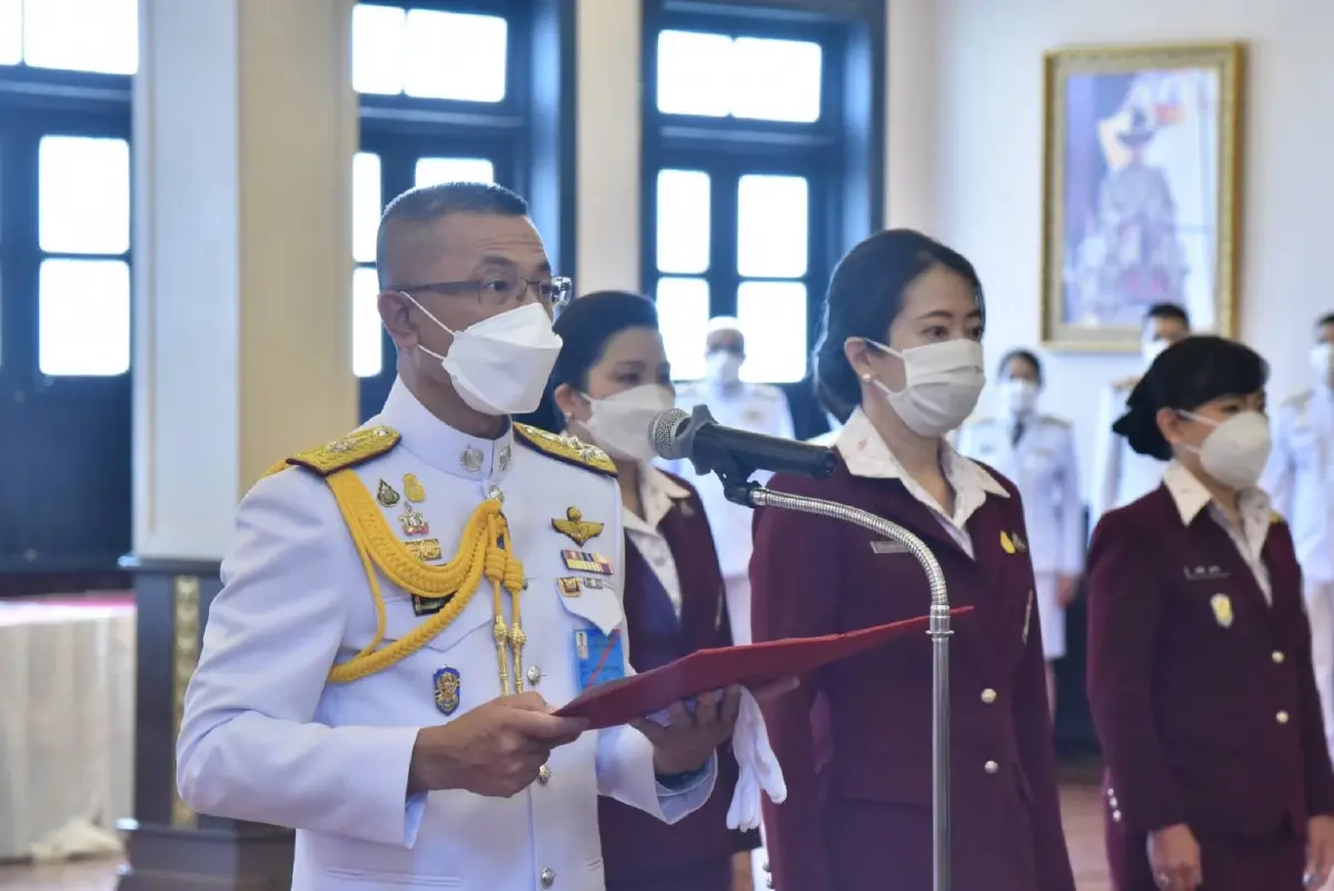 ตร. ถวายพระพรชัยมงคล พระบรมราชินี 44 พรรษา