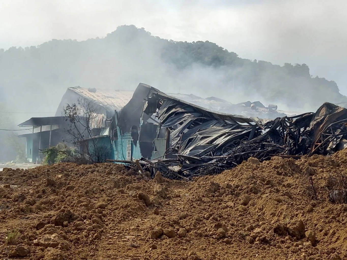 คพ.ส่งทีมสำรวจเพลิงรง.รีไซเคิล กากอุตฯ แจ้งดำเนินคดี