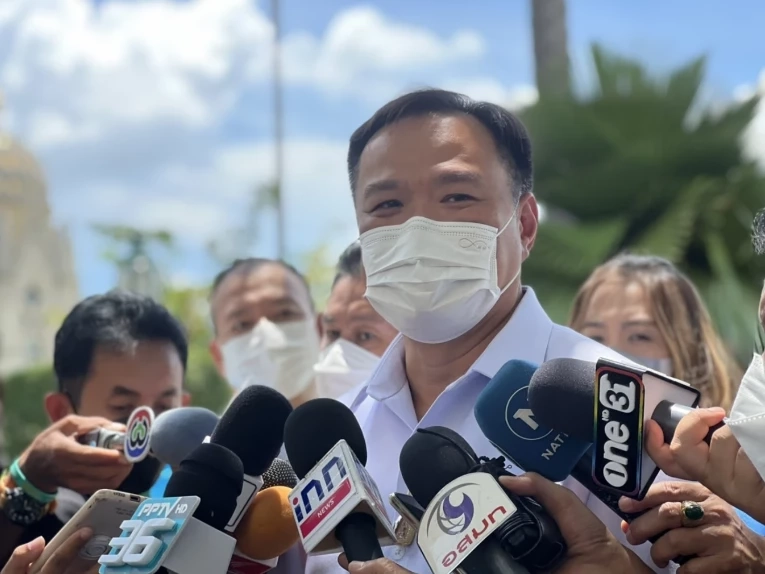 เสี่ยหนู อนุทิน ชาญวีรกูล หัวหน้าพรรคภูมิใจไทย