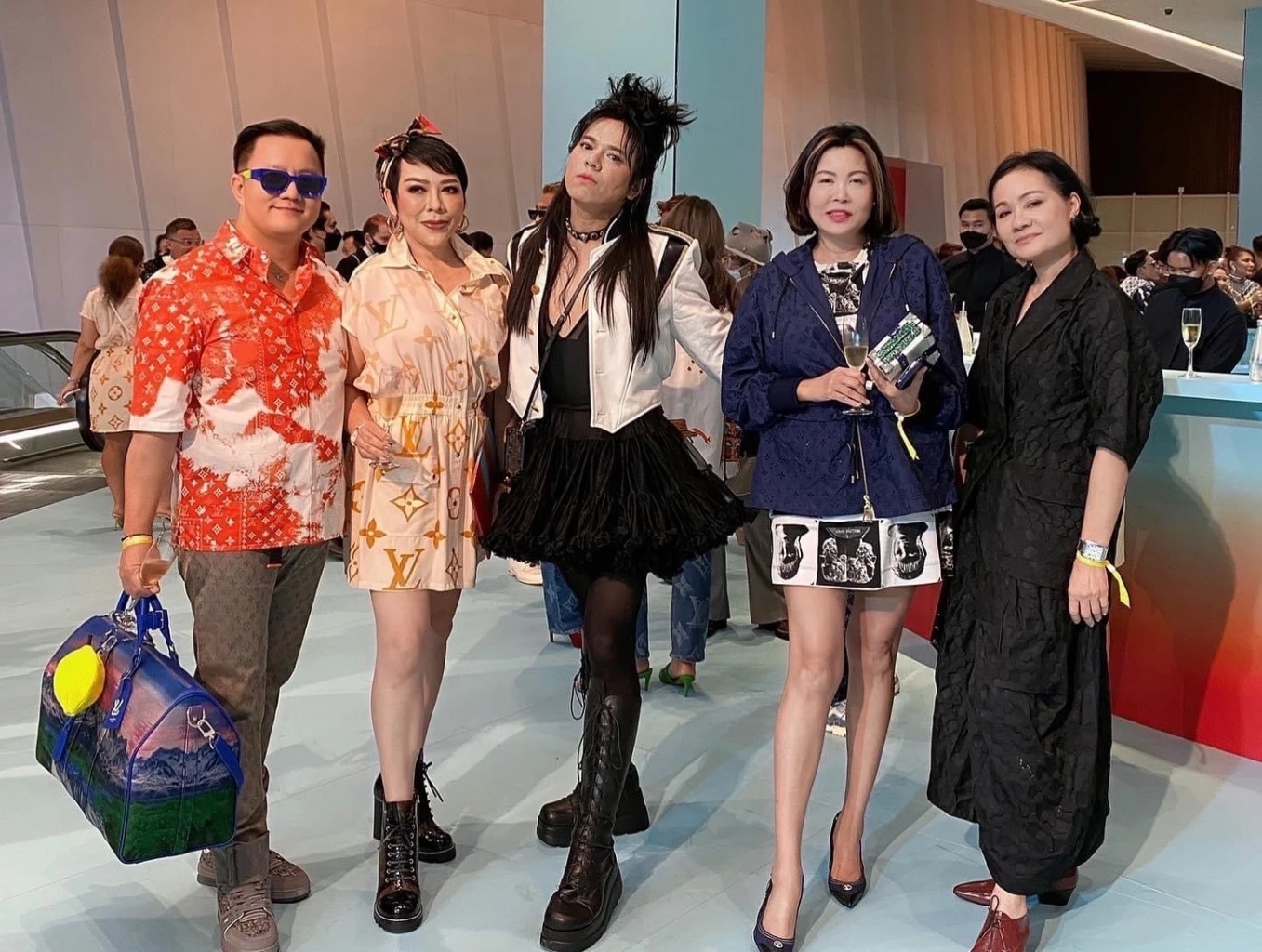 สองหนุ่มคนดัง ซันนี่ –มาริโอ้ นั่งฟรอนต์โรว์ ดูแฟชั่นโชว์ประคู่ “พัคโบกอม”