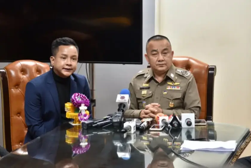 รู้จัก “จั๊กกะบุ๋ม เชิญยิ้ม” ดีกรี “โฆษกพรรคการเมือง” หลังถูกโยงคุกคามสาว