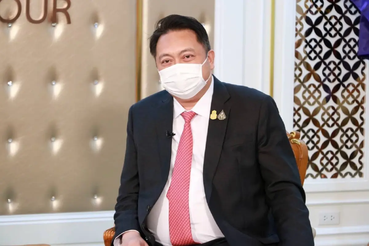 รมว.แรงงาน เร่ง ปชส.คนหางานทราบถึงอันตรายและกลวิธีหลอกลวงทำงานต่างประเทศ