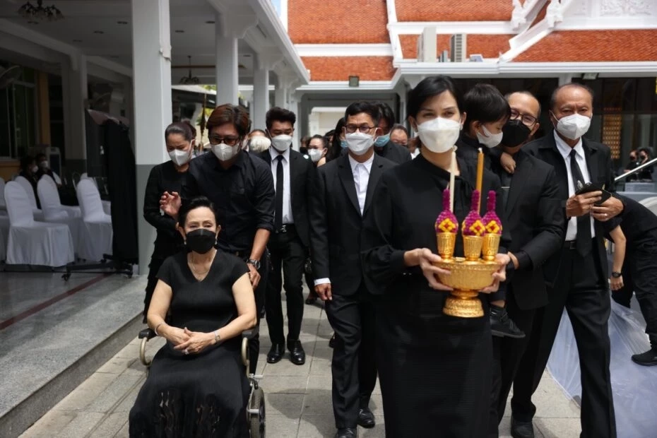 พระราชทานเพลิงศพ "ต้อย-เศรษฐา" ศิลปินแห่งชาติ ที่เป็นที่รักของทุกคน