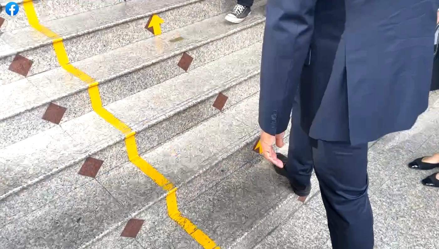 "ชัชชาติ" เข้ารับตำแหน่งผู้ว่าราชการกรุงเทพมหานคร คนที่ 17 อย่างเป็นทางการ