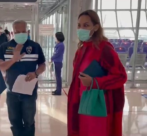 ทนายเตรียมหลักทรัพย์ประกันตัว "แอนนา" คดี "หวยทิพย์" สู้ 3 ข้อกล่าวหา 