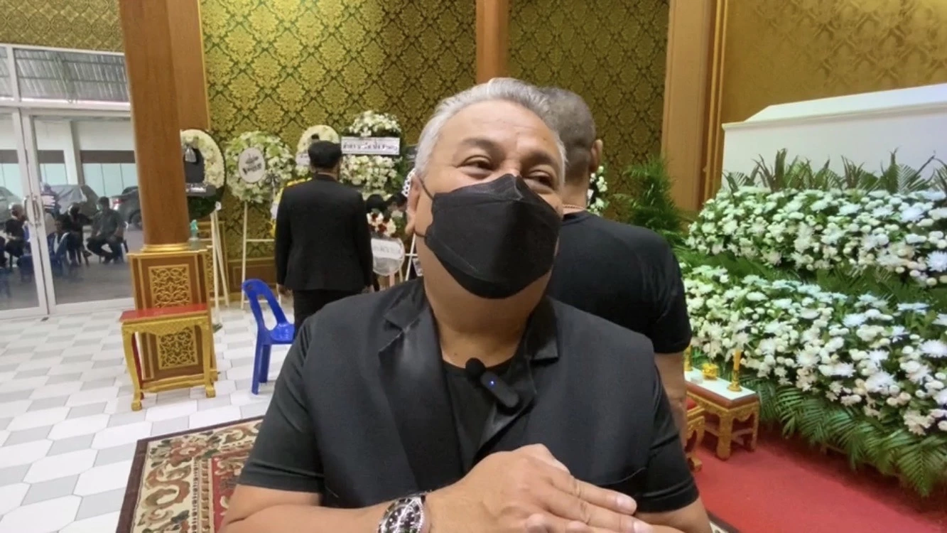 เพื่อนและคนบันเทิงร่วมอาลัย “เอ็ดเวิร์ด วันซอร์" ครั้งสุดท้าย