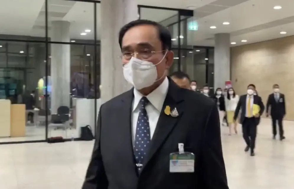 พล.อ.ประยุทธ์ ขอบคุณพรรคร่วมรัฐบาลโหวตผ่าน "งบประมาณ 66"