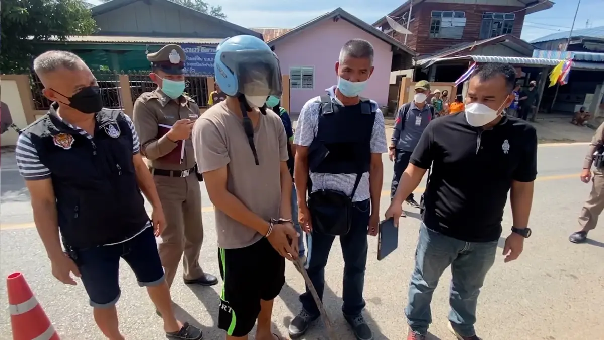 หญิงวัย42 ปีถูกวัยรุ่นฟันศีรษะ นอนตายข้างถนนอ้างแค้นสะสมถูกร้องเรียน
