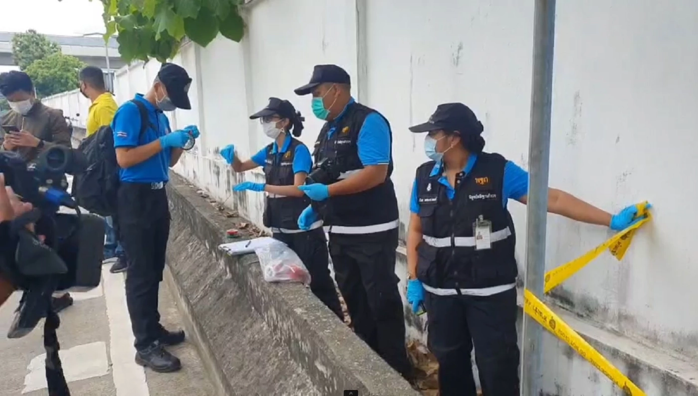 ตำรวจ พบแล้ว “เศษซากวัตถุต้องสงสัย” โผล่ปากอุโมงค์ ราบ 11 เร่งติดตามมือป่วน!