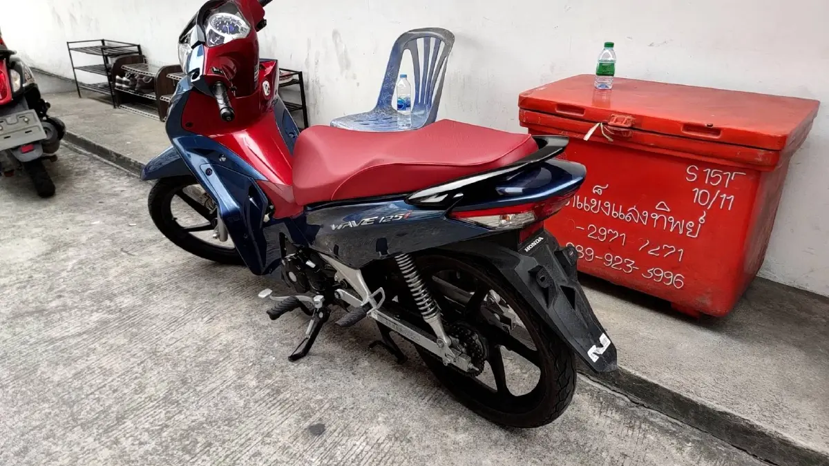 ตร.บางเขน รวบ “พนักงานร้านสุกี้” ควบจยย.ร่วมเหตุปาระเบิด ถนนข้างราบ 11