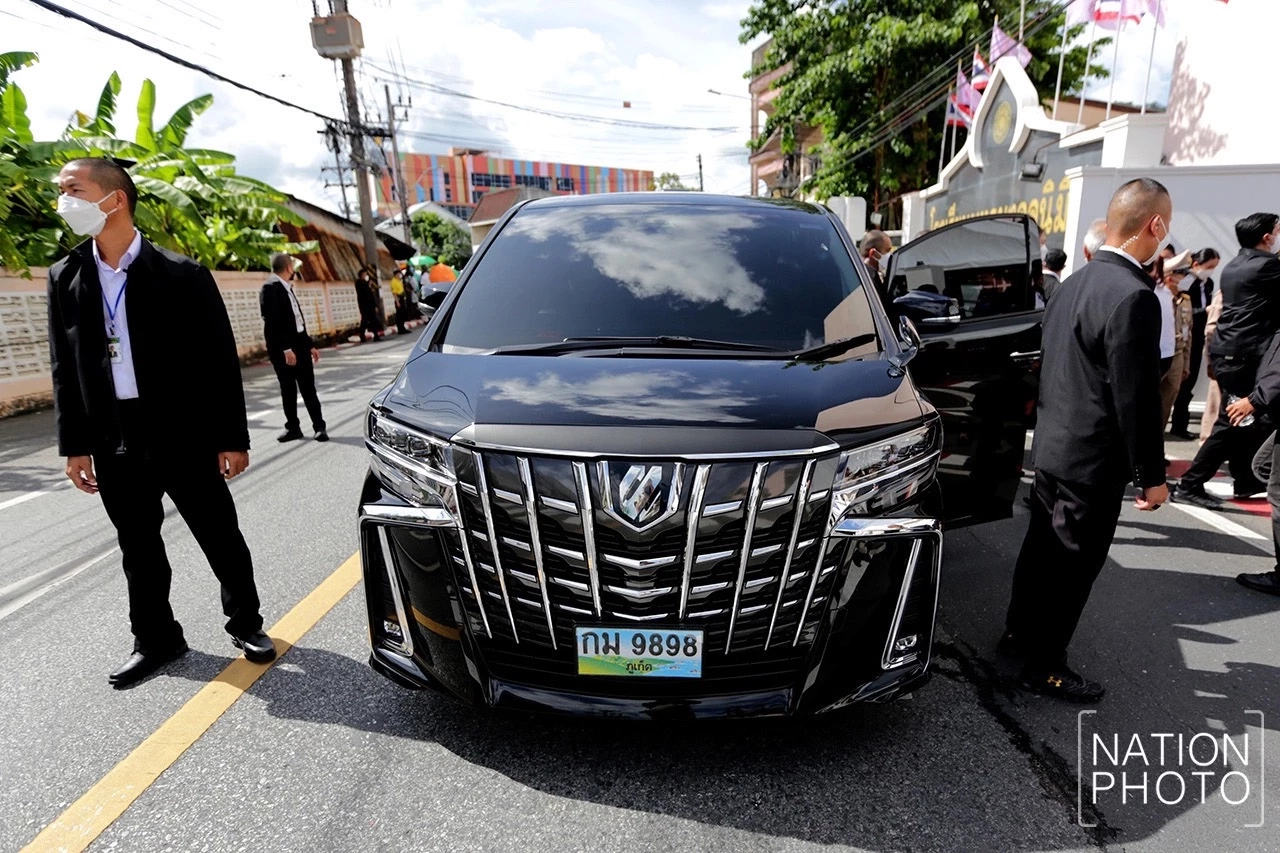 เลขทะเบียนรถนายกรัฐมนตรีเยือนภูเก็ต