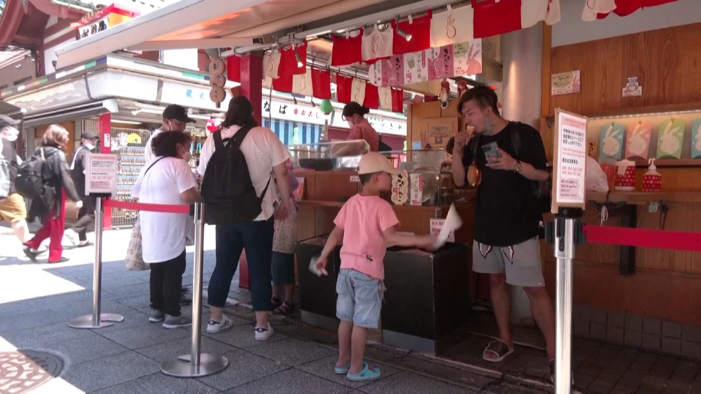 โตเกียวร้อนสุดในเกือบ 150 ปี รัฐบาลวอนประหยัดไฟ