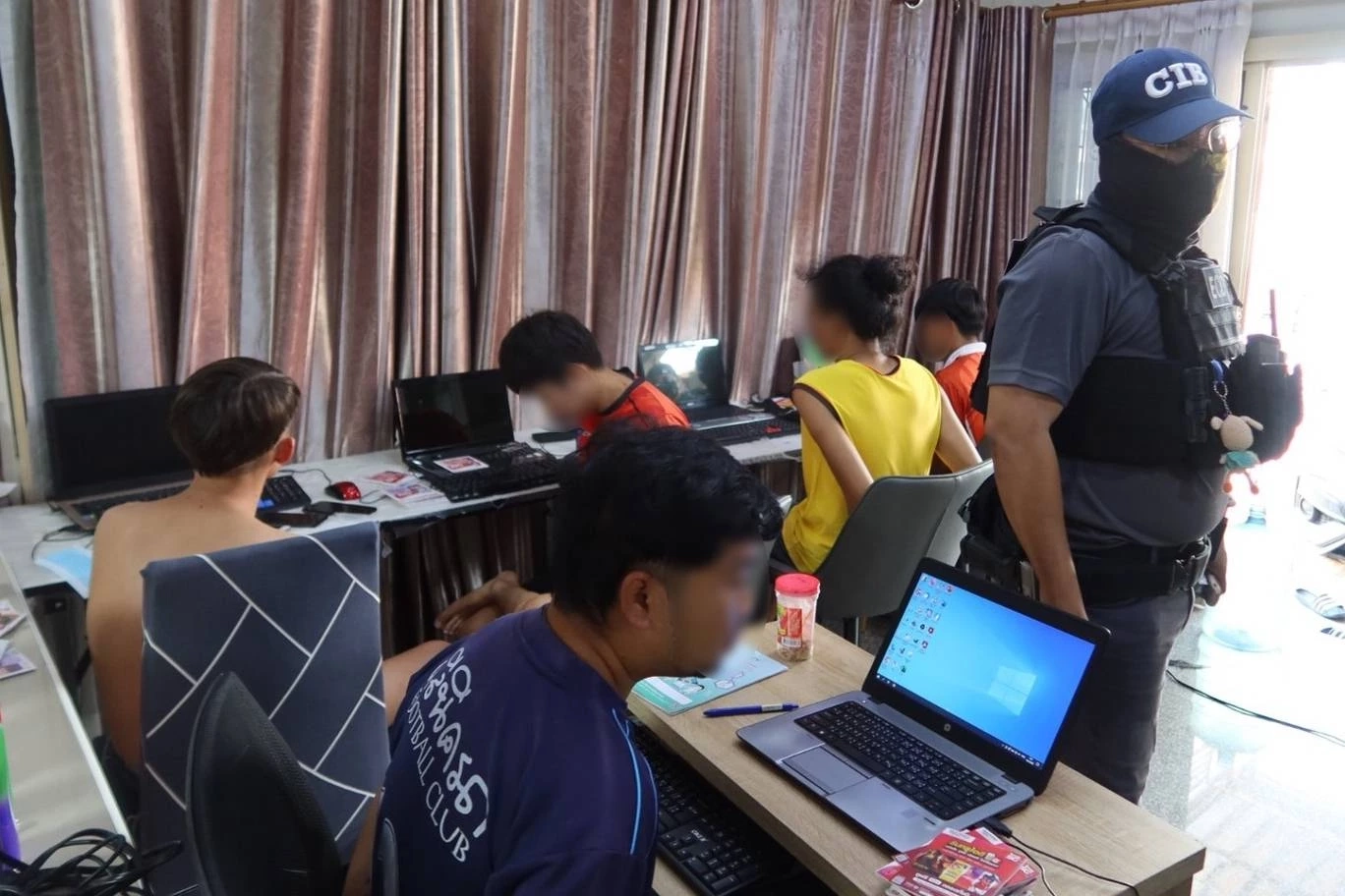 ปอศ.ค้น 5 จว.ทลายแก๊งเงินกู้ดอกเบี้ยโหด ร้อยละ 45 ต่อเดือน