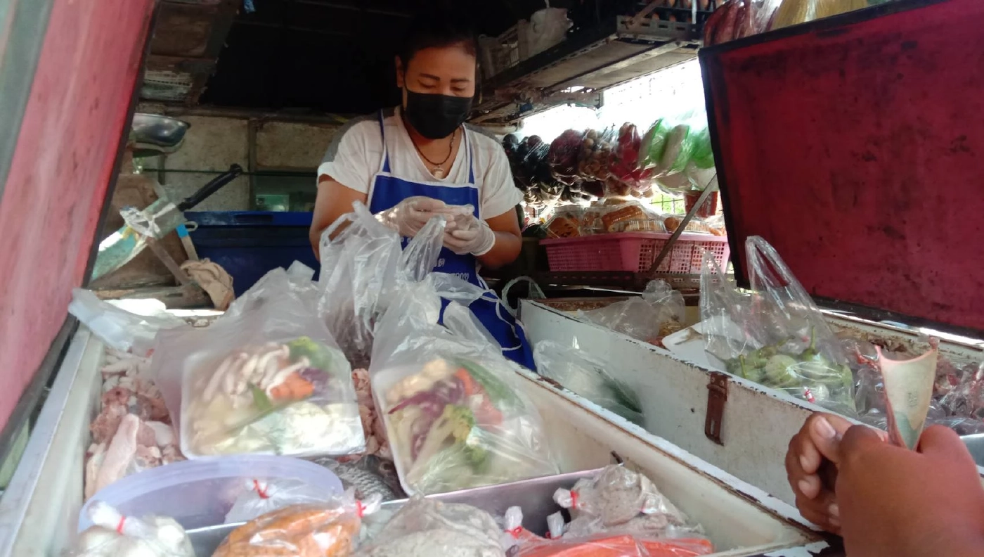 รถพุ่มพวงเดือดร้อน น้ำมันแพงขายของแทบไม่ได้กำไร