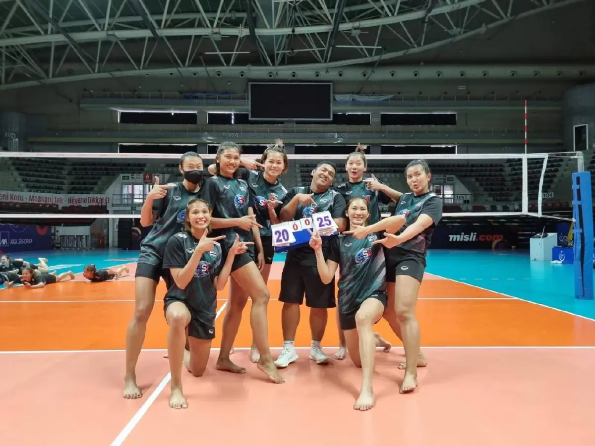 ตบสาวไทยลงสนามซ้อมหลังบิน 10 ชม.ถึงตุรเคีย เผยเจอปัญหาตลอดการเดินทาง