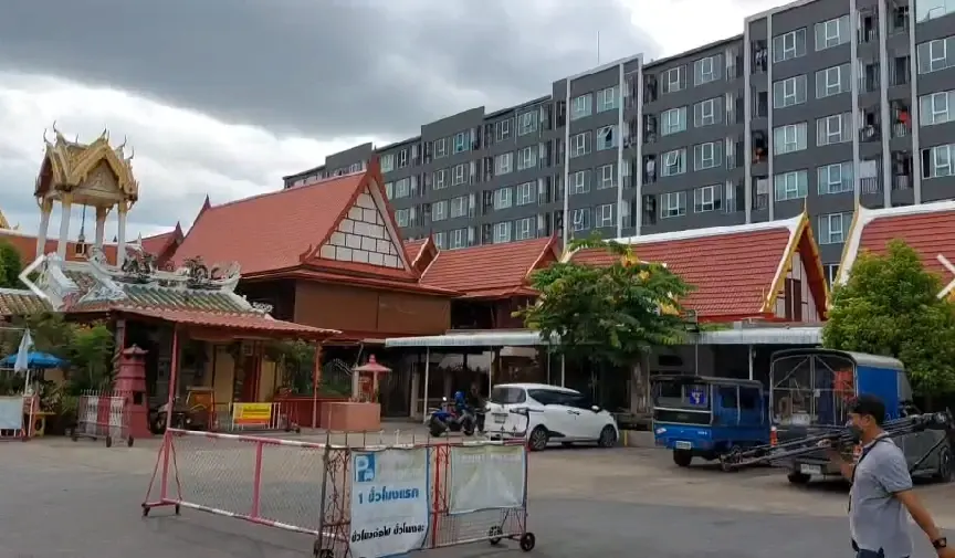 ชัชชาติ ขอทุกฝ่ายใจเย็น ปมดราม่าคอนโดกับวัด สั่งเขตลงไปดู เชื่อจะมีอีก