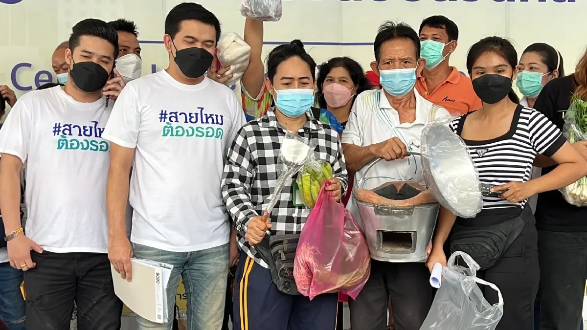 ผู้ค้าตลาดยิ่งเจริญ หิ้วกระทะ เตาถ่าน ร้อง ปอศ. ถูกโกงแชร์นับร้อยล้าน