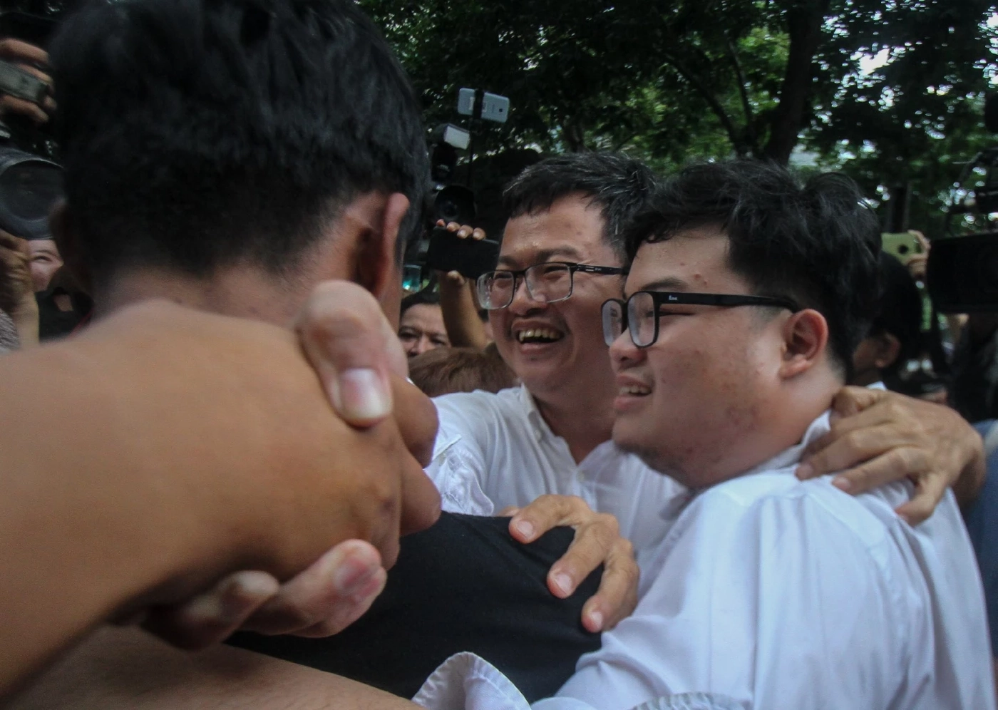 “ทนายอานนท์” เตรียมฟ้องรัฐบาล หลังถูก “สปายแวร์” ล้วงข้อมูลตั้งแต่ปี 2563