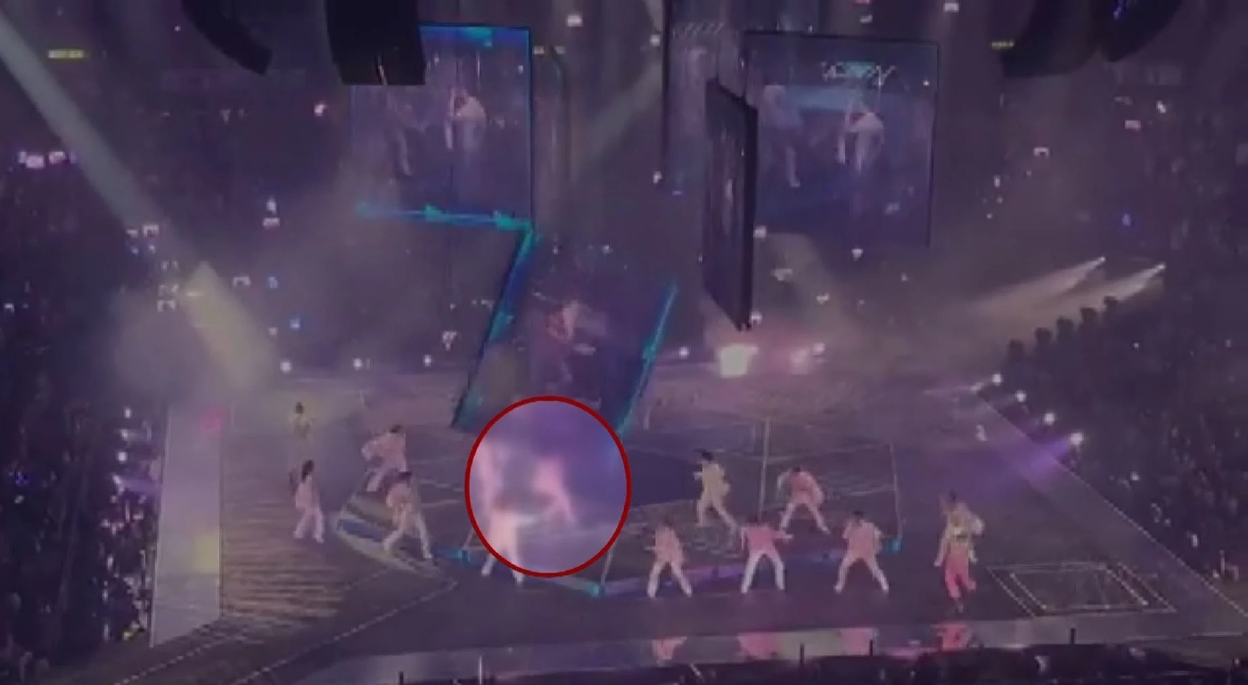 เกิดอุบัติเหตุบนเวทีคอนเสิร์ต Canto-pop ที่ฮ่องกง