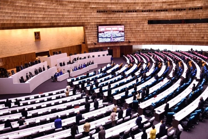 สภาโหวตร่างพ.ร.ป.เลือกตั้งหนุน"สูตรหาร 500" คำนวณส.ส.บัญชีรายชื่อ