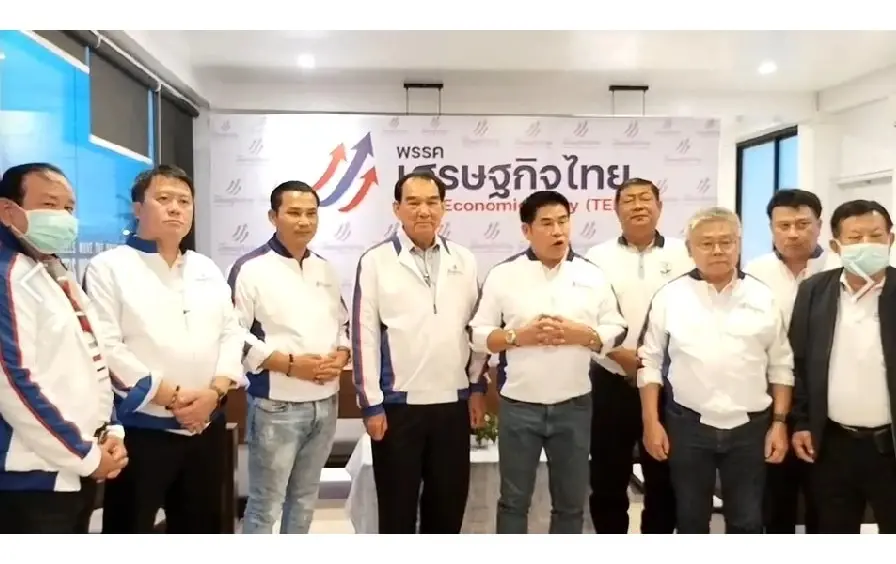 เสรีพิศุทธ์ ขอบคุณพี่น้องเขต 4 ลำปาง ทุ่มคะแนนเสียงส่งพรรคได้ ส.ส.เขตคนแรก