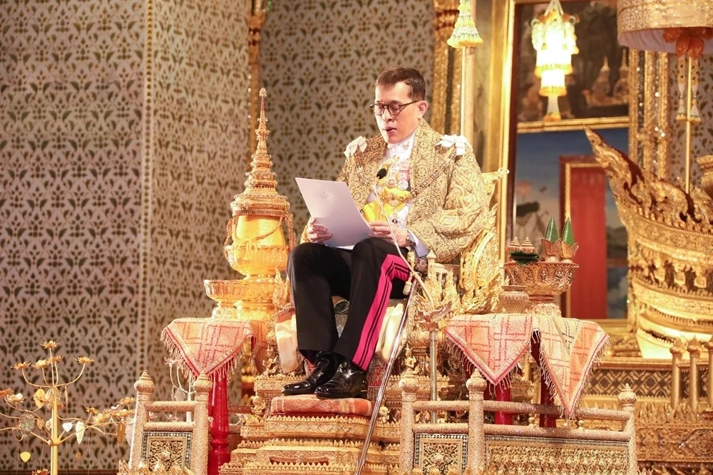 "ในหลวง" เสด็จออกมหาสมาคมพระราชพิธีวันเฉลิมพระชนมพรรษา 28 กรกฎาคม 2565