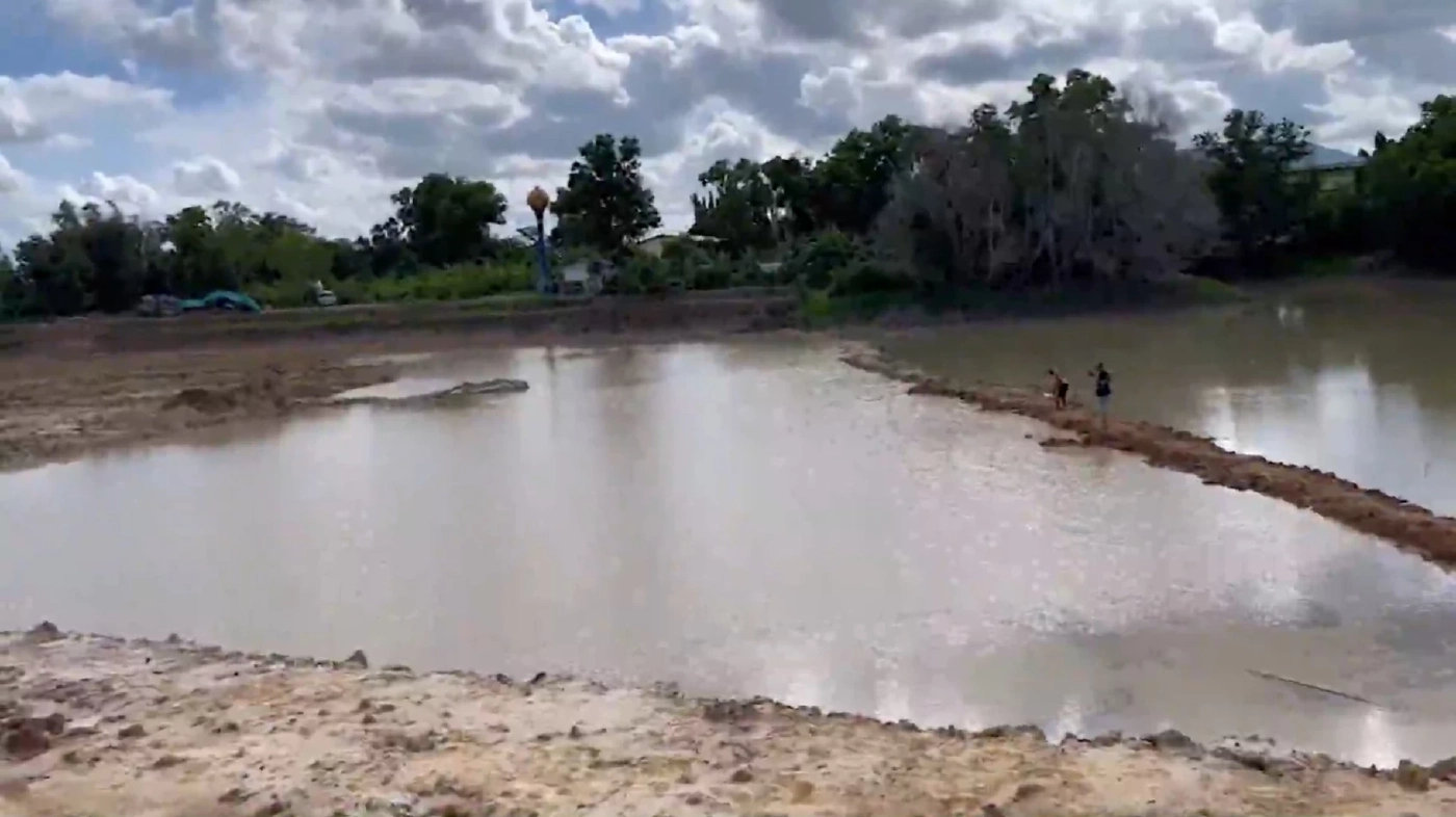 สลดพากันไปเล่นน้ำ 9 ขวบดับคู่ สองพี่น้องรอดหวุดหวิด
