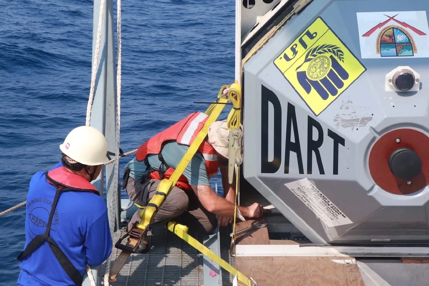 “รศ.เสรี ศุภราทิตย์” แนะเตือนภัยโดยใช้ฐานข้อมูลมีความจำเป็นหลังทุ่นพัง