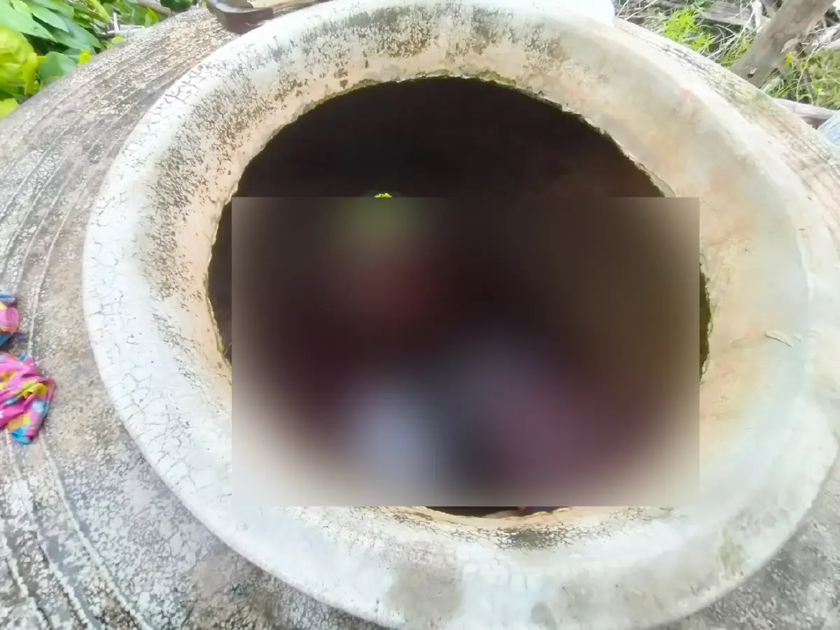 หลานสาวผงะ พบศพลุงถูกปาดคอตายในโอ่งน้ำ ตำรวจเร่งคลี่ปม