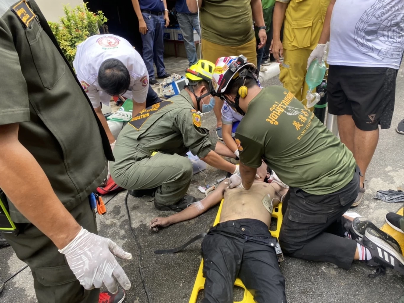 สุดยื้อ!! คนงานมุดท่อระบายน้ำถูกไฟดูด เสียชีวิตเพิ่มอีก 1 ราย