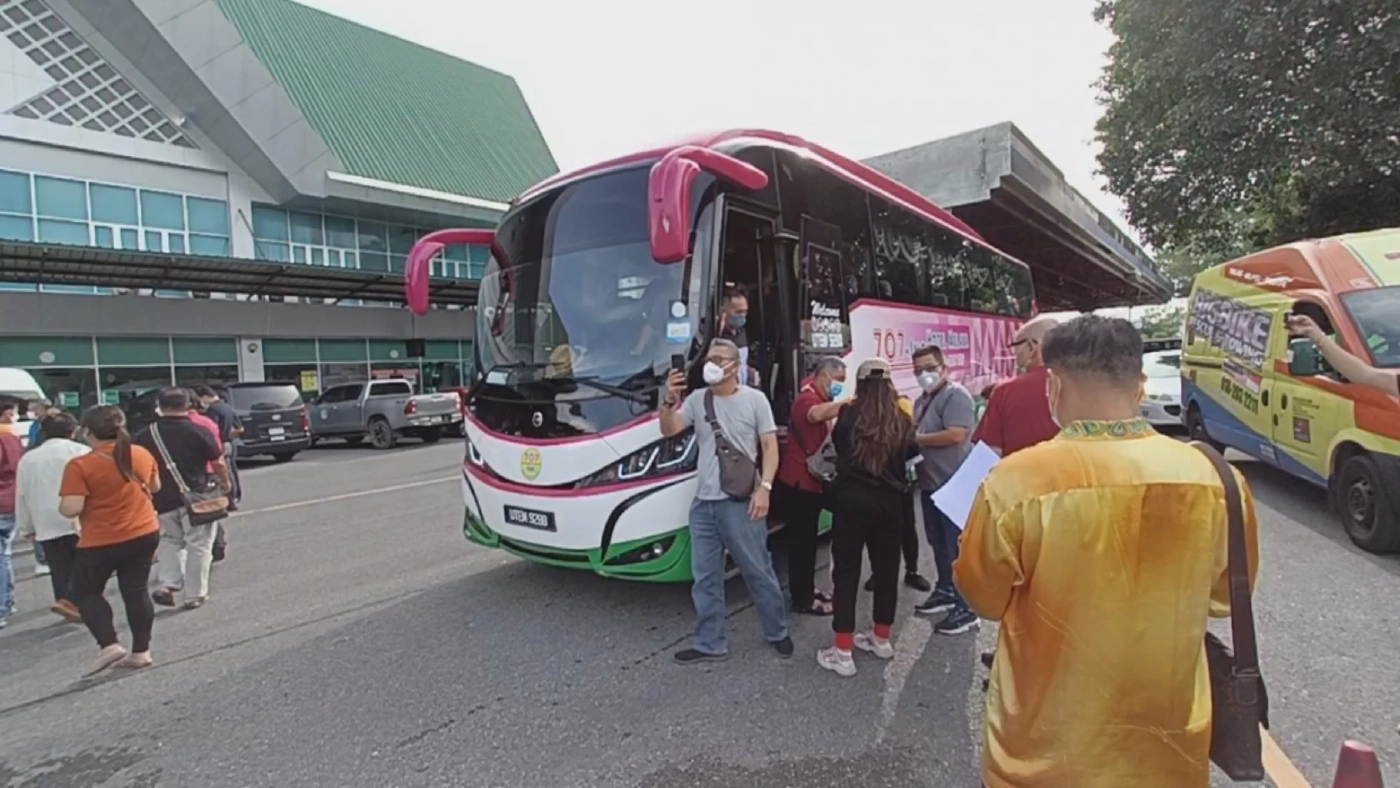 นทท.มาเลย์ทะลักด่านสะเดา 5,000 คน ตั้งเป้าสิ้นเดือนพุ่ง 150,000 คน