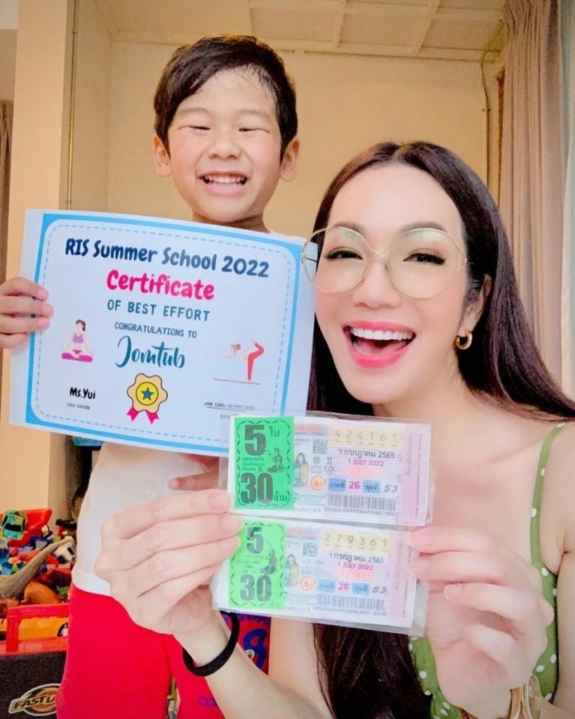 มัดรวมเลขเด็ดเลขดัง ทุกที่ทั่วไทย เอาใจคอหวยชุดใหญ่ รีบเช็กเลขเด็ดได้ตรงนี้