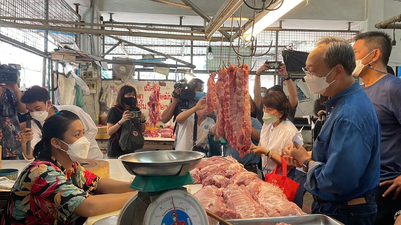 นายสนธิรัตน์ สนธิจิรวงศ์ เลขาธิการพรรคสร้างอนาคตไทย 