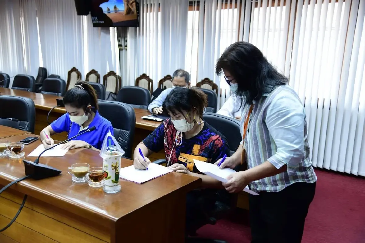 MEA ขานรับนโยบายนายกรัฐมนตรีช่วยเหลือเยียวยา มอบเงินช่วยเหลือผู้ประสบภัยเพลิงไหม้ต่อเนื่อง