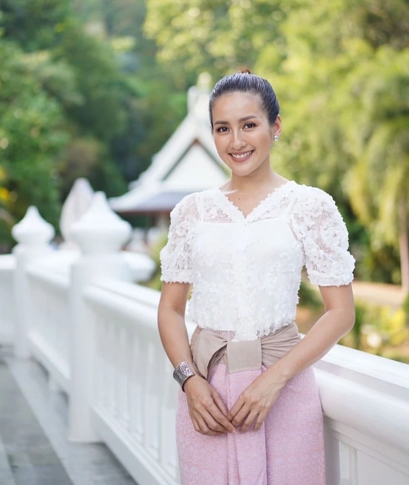 นก อุษณีย์  แจงด่วนหวั่นเข้าใจผิด โดนอ้างชื่อยืมเงิน อ้างช่วยเหลือเรื่องคดี