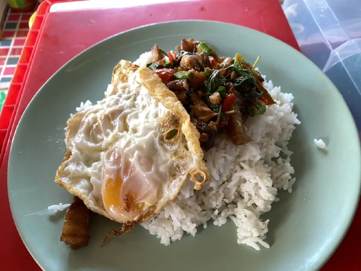 ร้านอาหารในเชียงใหม่ พร้อมใจขาย 20บาททั้งซอย