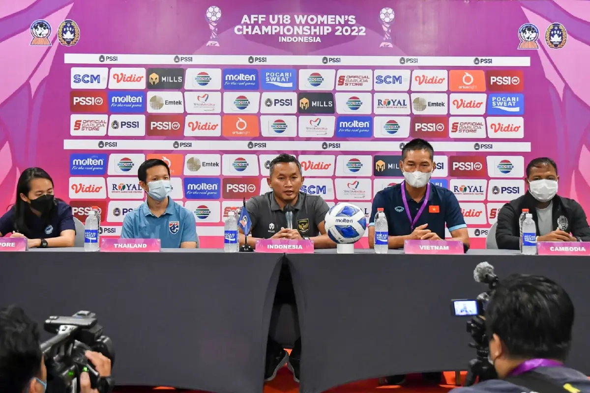 ฟุตบอลหญิงไทย U18 เตรียมพบกัมพูชาศึกถ้วยอาเซียน "สาวิน" ตั้งเป้าสู้เต็มที่