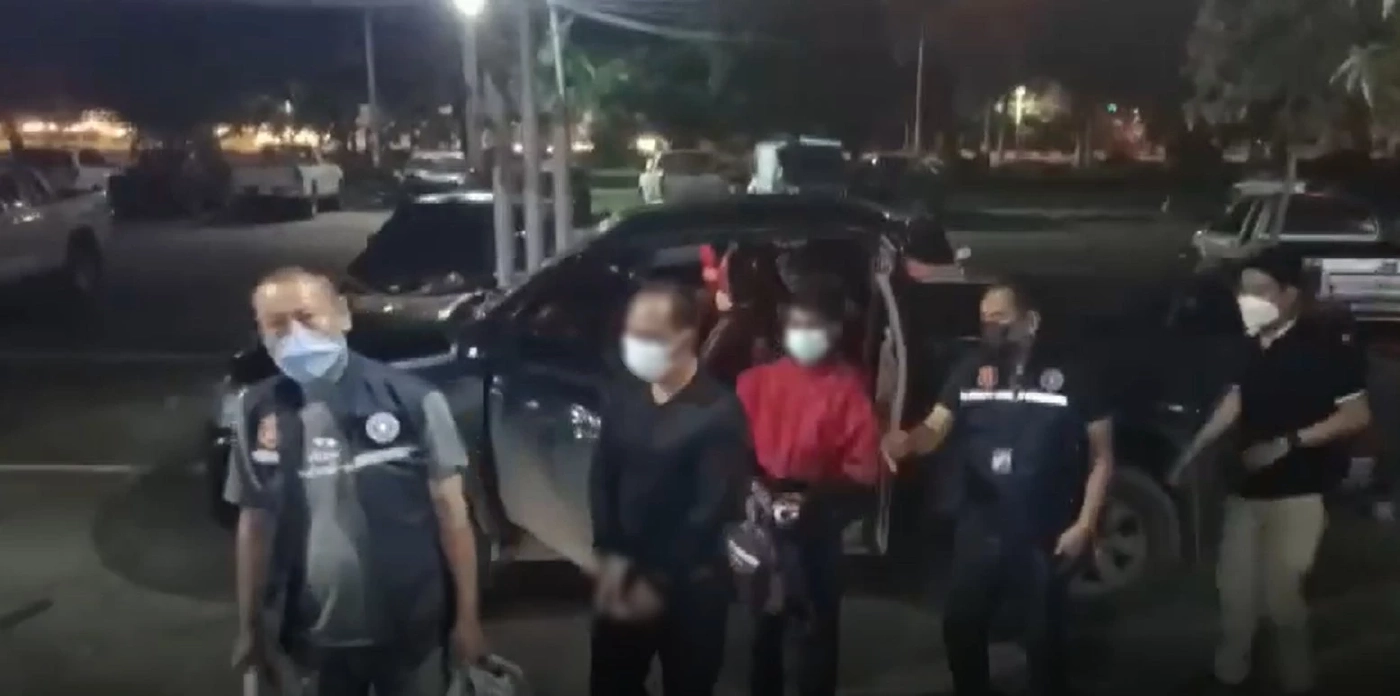 ตร.รวบแก๊ง "คนไทย-เมียนมา" อ้างเป็นทหารวางแผนอุ้มเหยื่อรีดเงิน 1.5 แสนบาท